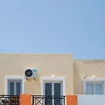 K & G Central Apartments Fira