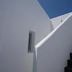 Fira Getaway