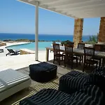 Villa Chelidonia