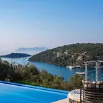 Ktima Aniforeli Luxury Villas