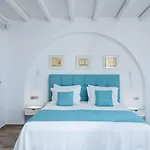 Naxos Rock Villas