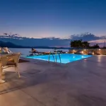 Anemi Suites