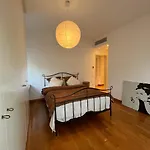 Ultra-Modern Living, Luxe 4Br With Private Outdoor Pool