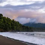 Mapara Crab Lodge