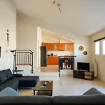 Aurora Family Loft