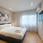 Athenais Luxury Apartment