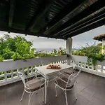 Lns Vip Villas