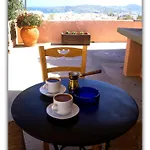 Romanza Rooms