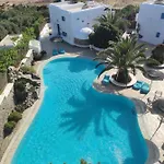 Mykonian Iros Suites&Villas