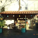 Soldatos Rooms