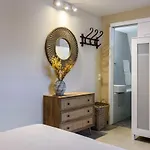 Blueisla Alpha Studio Town Mykonos