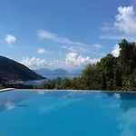 Aurea Thea Villa