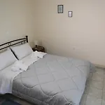 Flo'S Apartments
