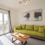 *Oasis* Best View Jacuzzi New Central Apartment