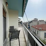 Chiou Spacious 90Sqm Apt In Athens