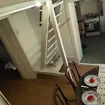 Maryshome 2