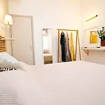 Sunshine Apartment