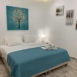 Santorini studio in Athens near sea& center