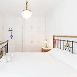 Piso Livadi Paros Seafront Holiday Home Casa Alena
