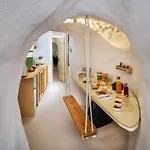 Mystagoge Retreat With Subterranean Pool/Jacuzzi