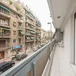 Victoria Majestic Suites Apartments