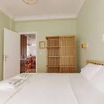 Iphigenia 2 Bedroom Retro Downtown Apartment
