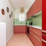 Iphigenia 2 Bedroom Retro Downtown Apartment