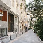 Central Apartment At Plaka 1 Bed For 2 Pers