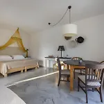 Parosland Hotel