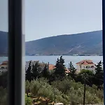 Villa Lontorfou