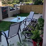 Innjoy Lefkas