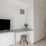 Modern Athens Studio By Cloudkeys