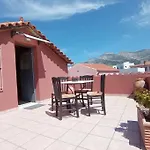 Moscha'S Pink House In Chalki