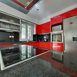 Villa Syvros