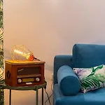 Boho Chic Apartment In Kolonaki District