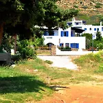 Andros Studios Tetrafylli