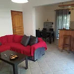 Marousi Comfy Apartment