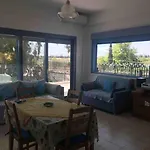 Lovely 4 Bedrooms Villa In Schinias