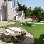 Gaia Luxury Villa & Ouranos Cosy Home