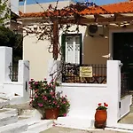 Kontos-Traditional House In Andros Beach