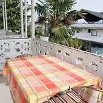 Ronzi Apartments