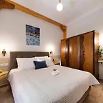 Avali Design Suites By Imagine Lefkada