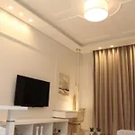 Adri & Marg Luxury Living