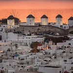 Windmills House In Mykonos Town