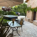 Villa Zacharenia