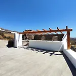 Avalon Cosy Apartments Kiku Studio For 2 With Shared Swimming Pool