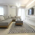 Double A Luxury Apartment