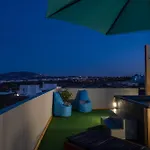 Paradise Casa Fira