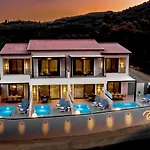 Elite Luxury Villas