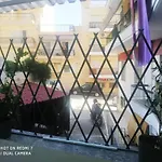 Mama'S Home